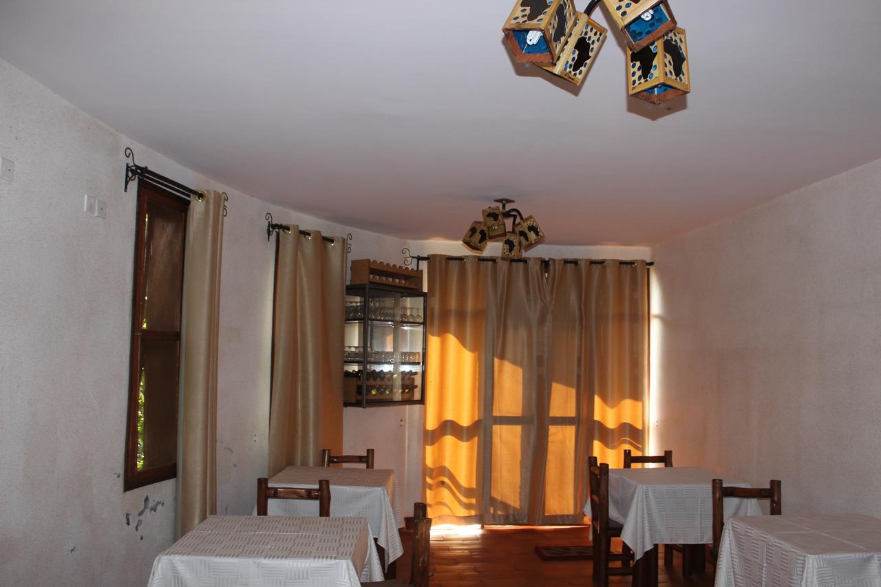 Sky Beach Hotel Entebbe Exterior photo